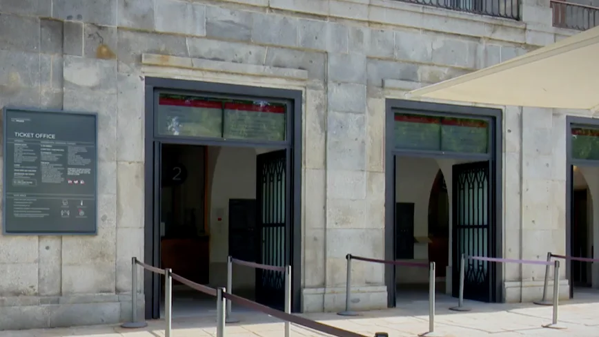 Salas vacías en los museos ante la falta de turistas extranjeros debido al coronavirus Salas vacías en los museos ante la falta de turistas extranjeros debido al coronavirus