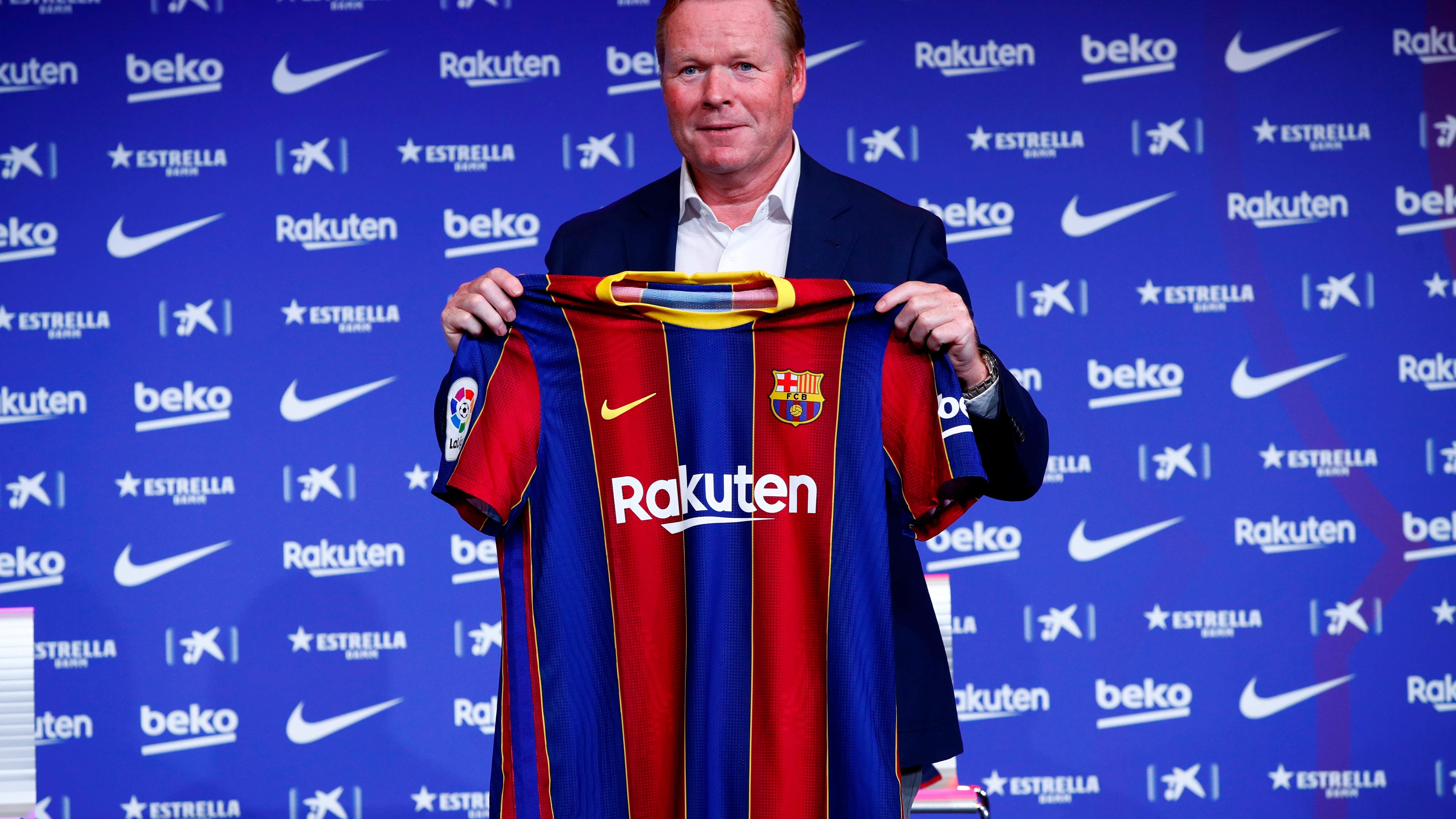 Ronald Koeman, en su presentación con el Barcelona Ronald Koeman, en su presentación con el Barcelona