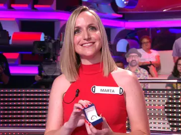 ¿Boda o ruptura? La romántica pedida de matrimonio de una concursante a su novio tímido en '¡Ahora caigo!' ¿Boda o ruptura? La romántica pedida de matrimonio de una concursante a su novio tímido en '¡Ahora caigo!'