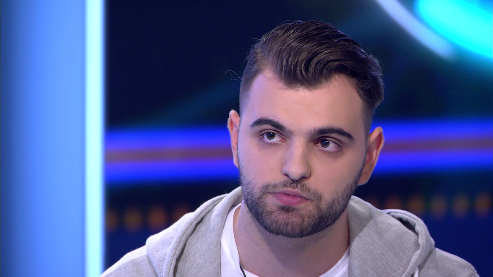 Hablar en p&uacute;blico, todo un reto para Jonathan
