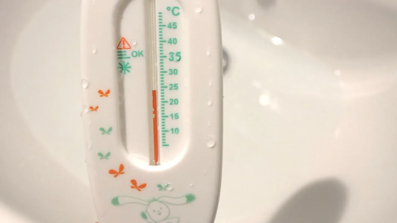 Medidor temperatura del agua Medidor temperatura del agua