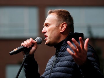 El opositor ruso Alexei Navalni será traslado a un hospital en Alemania 