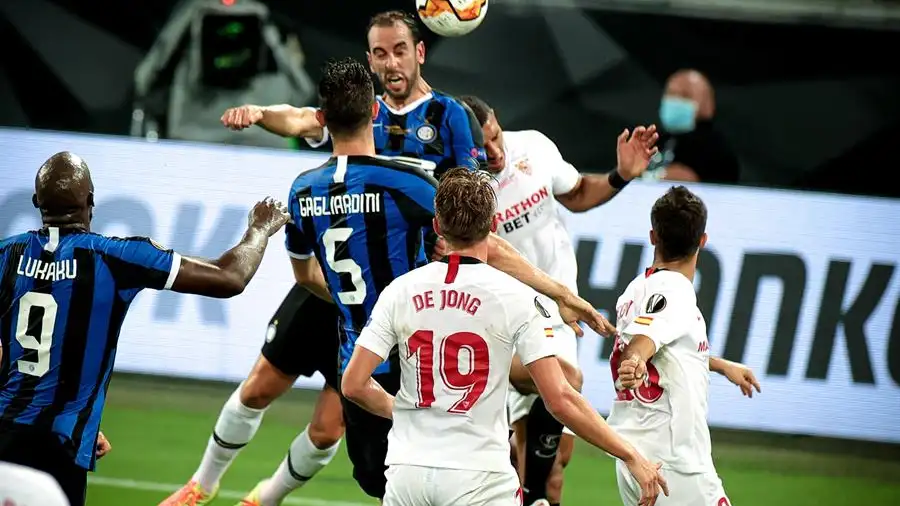 El Sevilla conquista su sexta Europa League tras vencer al Inter por 3-2