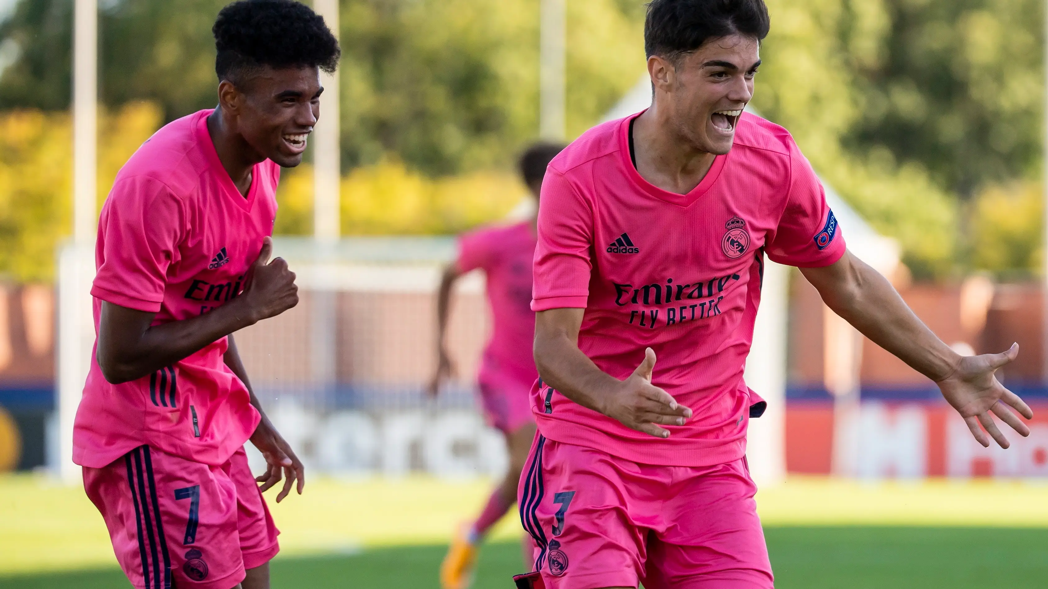 Miguel Gutierrez celebra un gol del Real Madrid