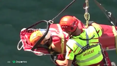 El espectacular rescate de una mujer en un barranco de Castellón: "La única forma era con helicóptero" El espectacular rescate de una mujer en un barranco de Castellón: "La única forma era con helicóptero"