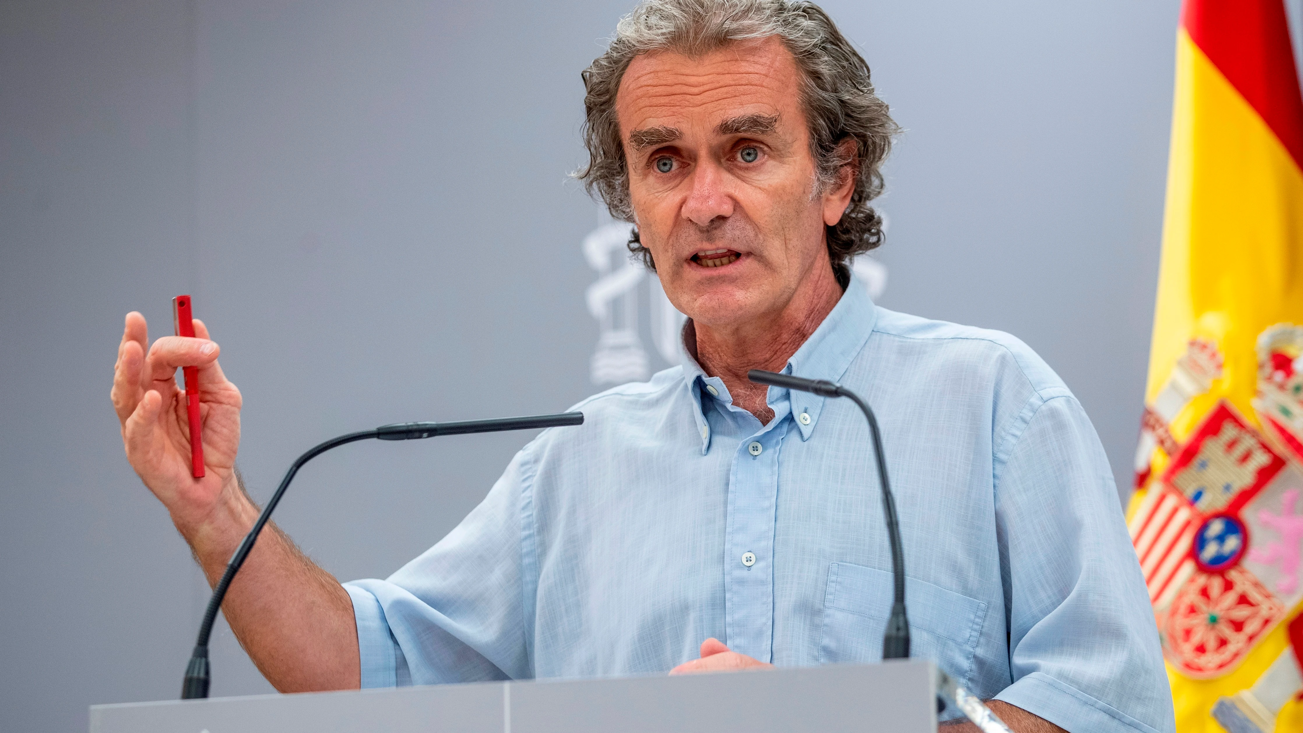 Fernando Simón: "Si la incidencia sigue subiendo habrá que tomar medidas drásticas, no sé si confinamiento" Fernando Simón: "Si la incidencia sigue subiendo habrá que tomar medidas drásticas, no sé si confinamiento"