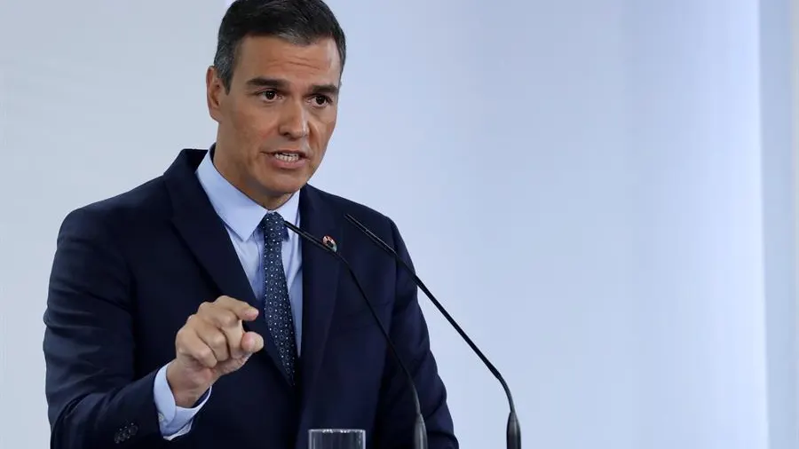 Sánchez anima a las comunidades a utilizar la app Radar COVID: "Podrían reducir el impacto del coronavirus en un 30%" Sánchez anima a las comunidades a utilizar la app Radar COVID: "Podrían reducir el impacto del coronavirus en un 30%"