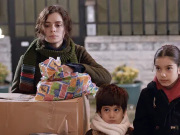 Las claves con las que entenderás toda la trama de 'Mujer' tras sus doce primeros capítulos Las claves con las que entenderás toda la trama de 'Mujer' tras sus doce primeros capítulos