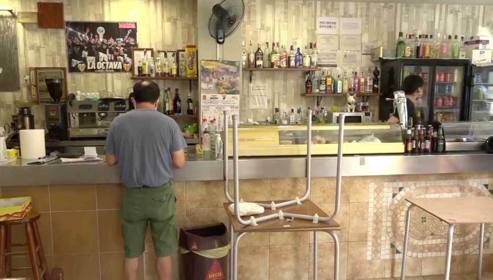 Detenidos por dar una paliza al dueño de un bar tras hacer un simpa