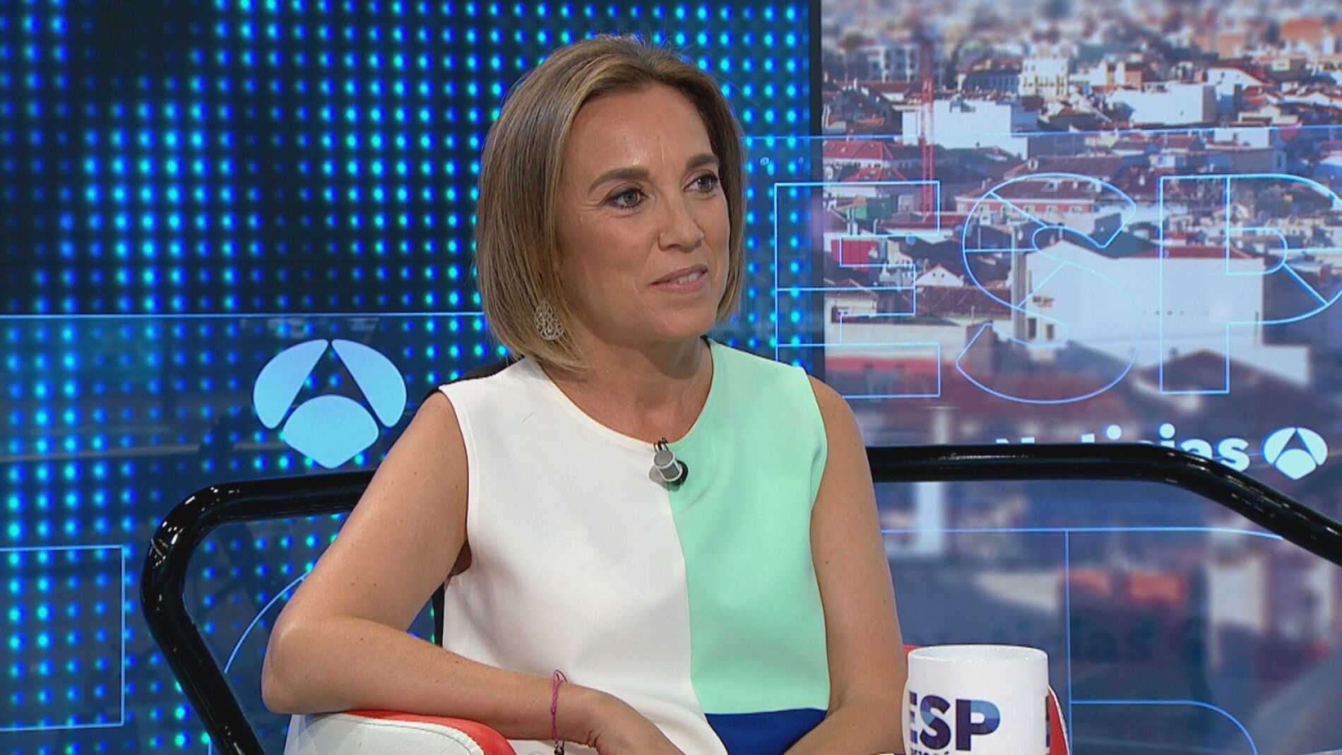 Cuca Gamarra: "No he visto a ning&uacute;n presidente del Gobierno del resto de Europa que no est&eacute; liderando la vuelta al cole" 