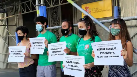 Convocan huelga estudiantil por la vuelta al cole Convocan huelga estudiantil por la vuelta al cole