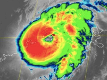 El huracán Laura se intensifica a categoría 4 a su llegada a Luisiana