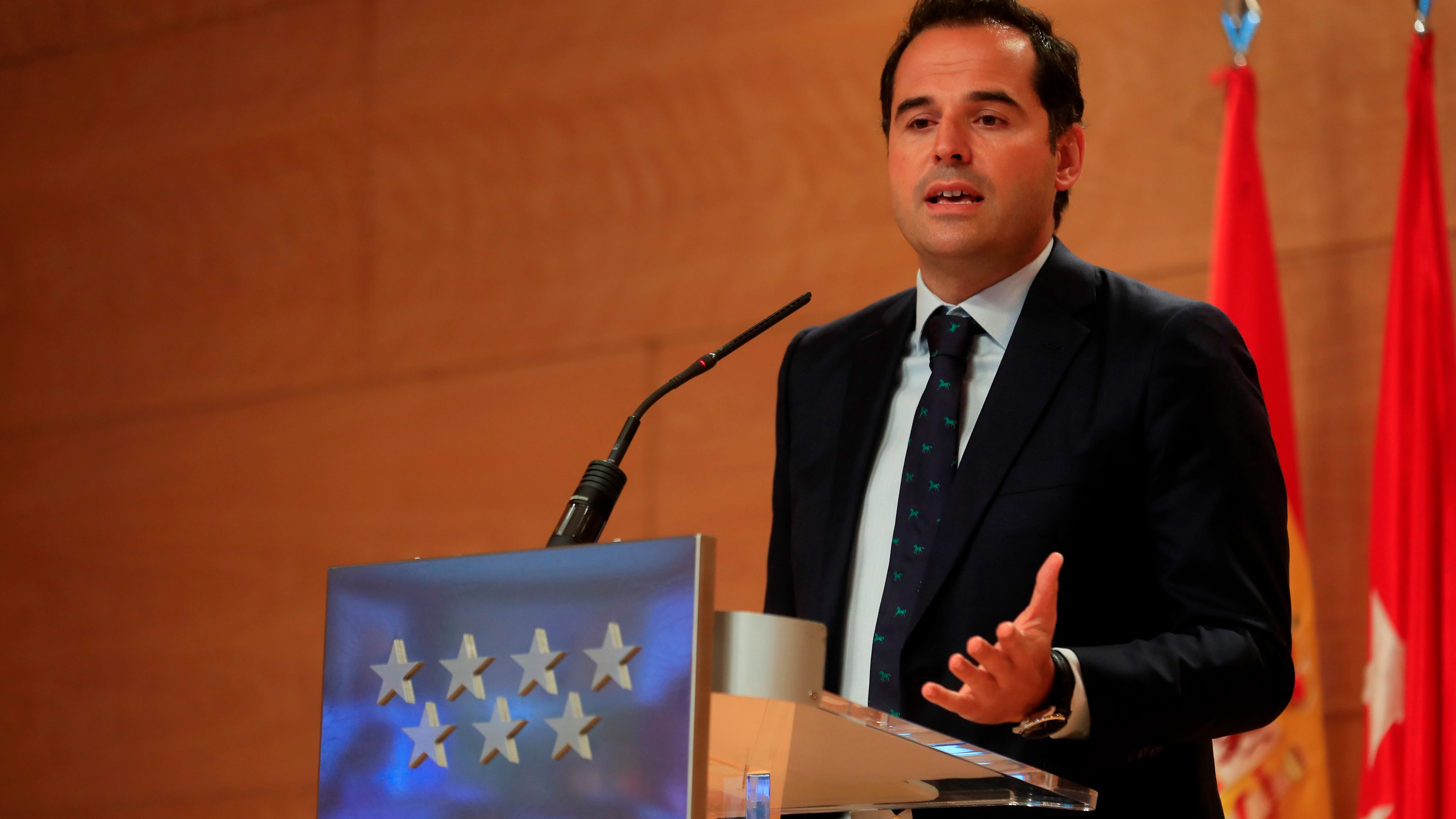 El vicepresidente y portavoz del Gobierno de la Comunidad, Ignacio Aguado, durante una rueda de prensa