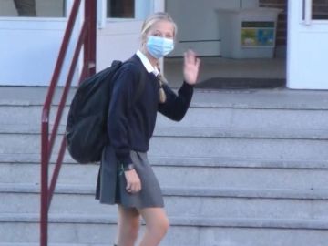 La princesa Leonor vuelve al colegio acompañada por el rey Felipe VI y con fuertes medidas de seguridad por el coronavirus