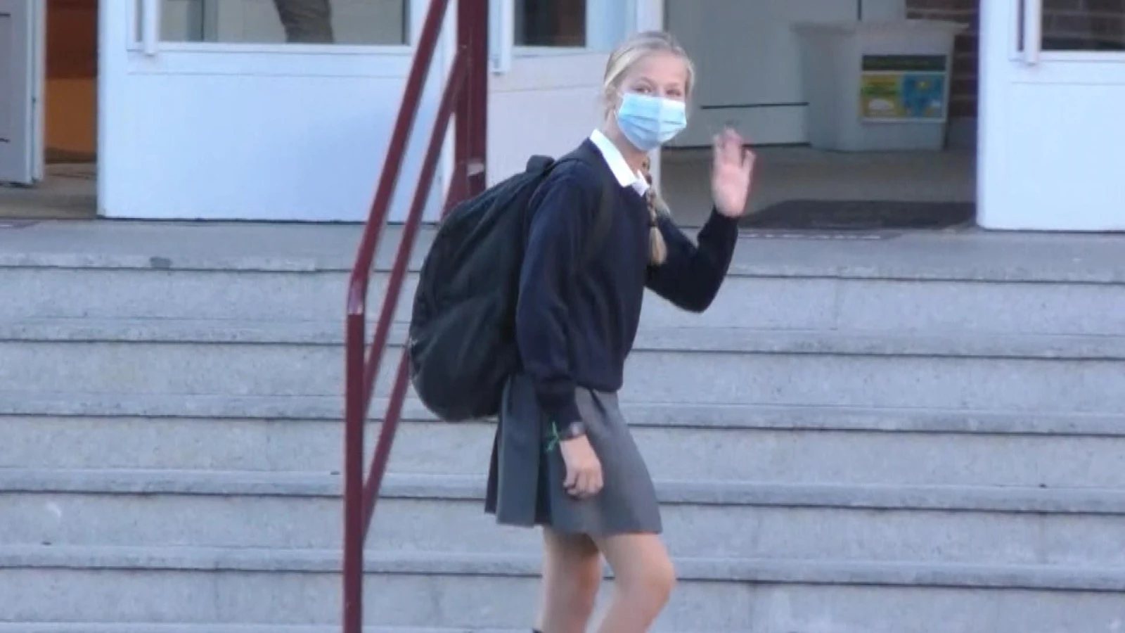 La princesa Leonor vuelve al colegio acompa&ntilde;ada por el rey Felipe VI y con fuertes medidas de seguridad por el coronavirus