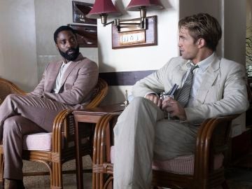 John David Washington y Robert Pattinson en 'Tenet'