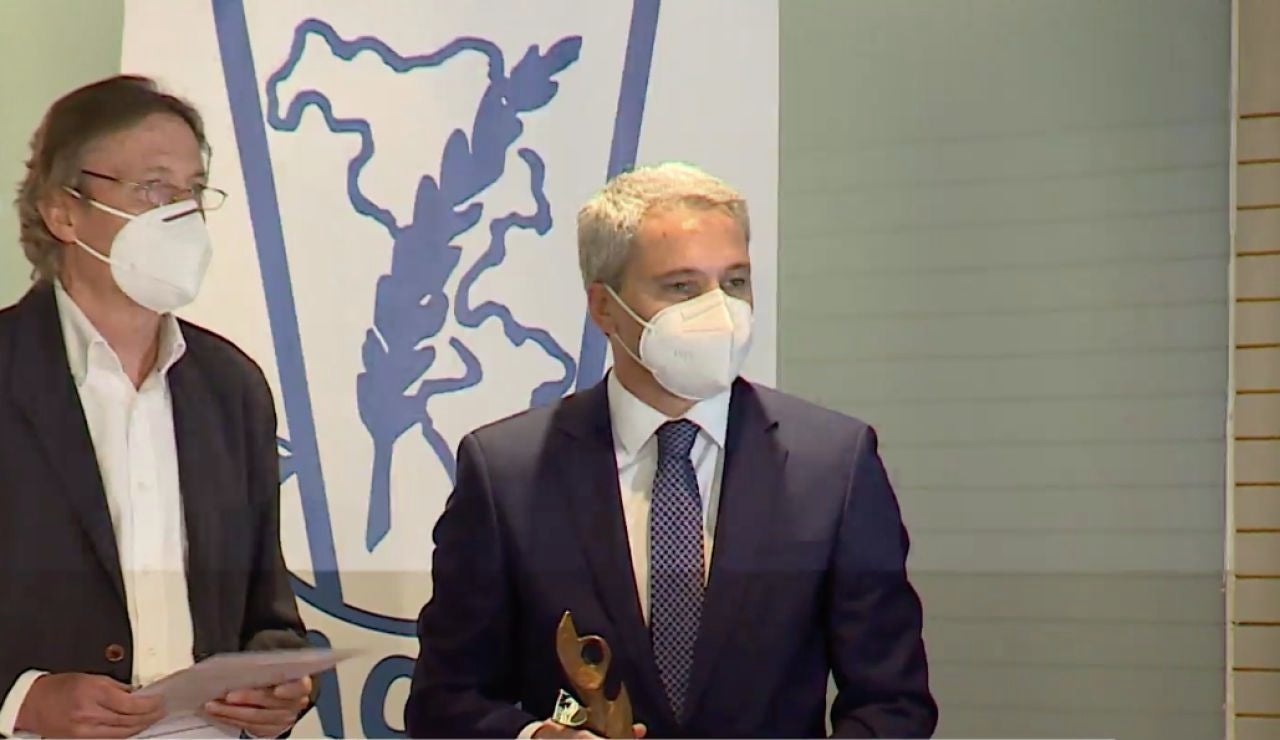 Premio Vicente Vallés