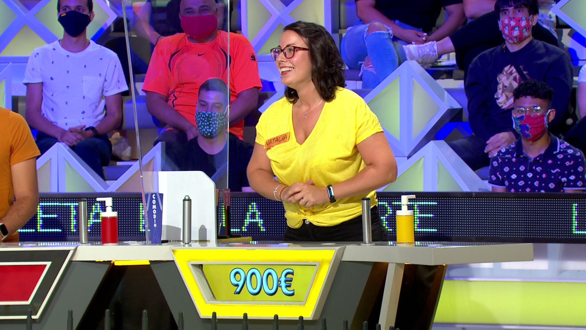 &iexcl;Una ola para Natalia! La concursante acumula un buen monto en el primer panel de &lsquo;La ruleta de la suerte&rsquo;