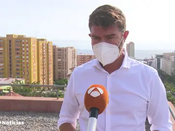 El primer teniente de alcalde de Santa Cruz de Tenerife amenaza con sacrificar los gatos callejeros: "Lo que hago es sacrificarlos" El primer teniente de alcalde de Santa Cruz de Tenerife amenaza con sacrificar los gatos callejeros: "Lo que hago es sacrificarlos"