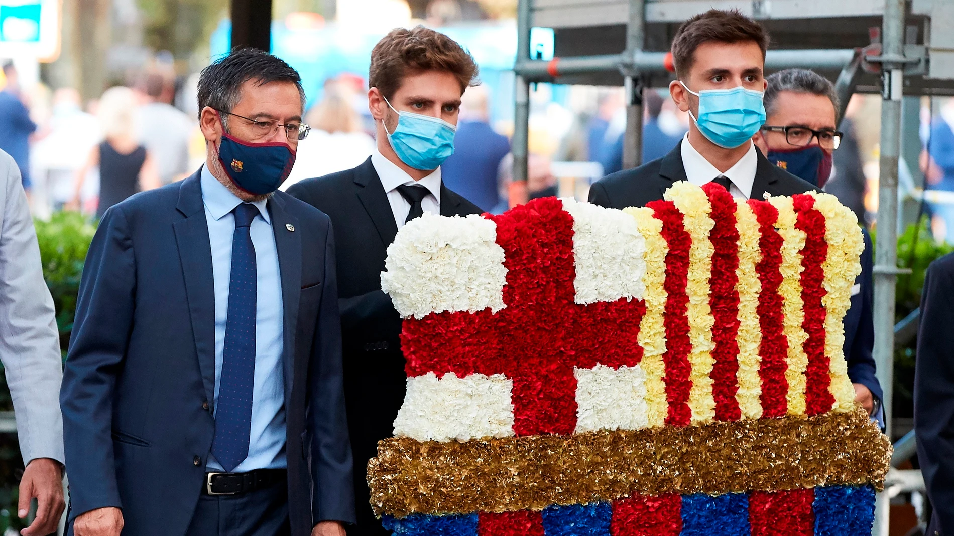 Josep María Bartomeu, en la ofrenda floral a Rafael Casanova Josep María Bartomeu, en la ofrenda floral a Rafael Casanova