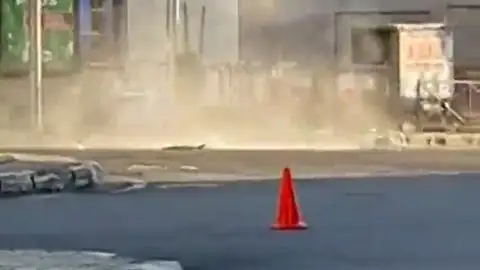 Detienen en el metro de Madrid un hombre que simulaba llevar explosivos Detienen en el metro de Madrid un hombre que simulaba llevar explosivos