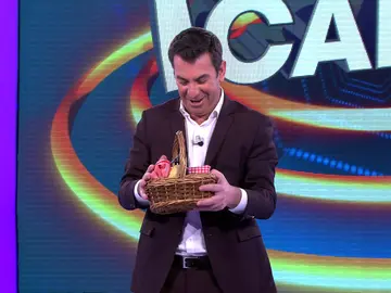 Los exigentes deseos de Arturo Valls se hacen realidad en el plató de ‘¡Ahora Caigo!’ Los exigentes deseos de Arturo Valls se hacen realidad en el plató de ‘¡Ahora Caigo!’