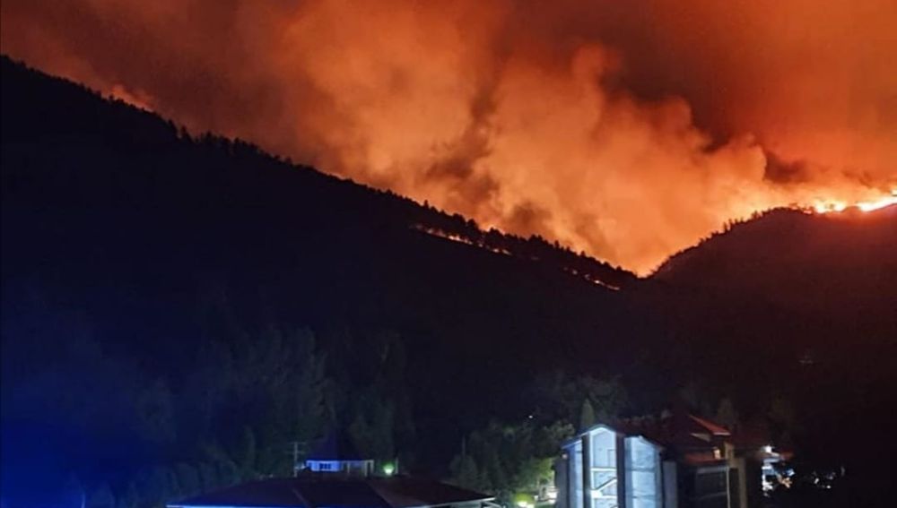 La Xunta ve indicios de intencionalidad en los incendios que han quemado 6.600 hectáreas en toda Galicia