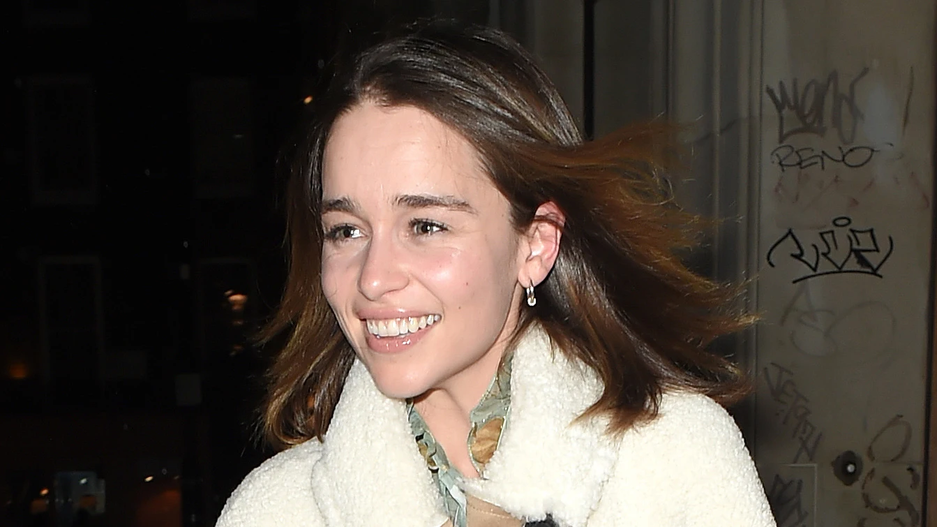 Emilia Clarke, la popular Daenerys Targaryen en 'Juego de Tronos' Emilia Clarke, la popular Daenerys Targaryen en 'Juego de Tronos'