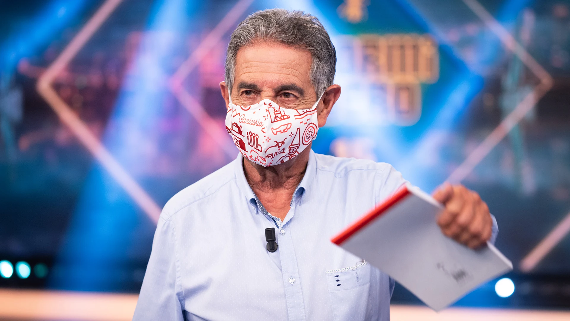 Miguel Ángel Revilla, nuevo invitado 'Infinity' de 'El Hormiguero 3.0': llega con mascarilla y cargado de regalos