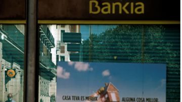 CaixaBank y Bankia reúnen este jueves a sus consejeros para abordar la fusión 