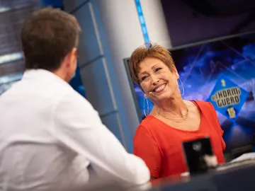Verónica Forqué reta a Pablo Motos en 'El Hormiguero 3.0': "Prueba a cocinar un huevo frito en pelotas" Verónica Forqué reta a Pablo Motos en 'El Hormiguero 3.0': "Prueba a cocinar un huevo frito en pelotas"