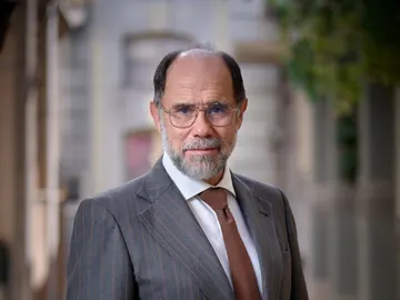 Joaquín Notario es Miguel Blázquez  Joaquín Notario es Miguel Blázquez