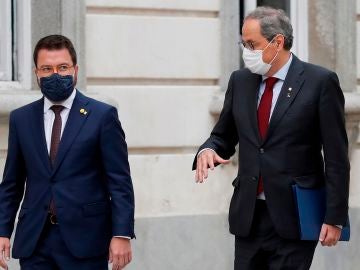 El presidente de la Generalitat, Quim Torra, a su llegada al Tribunal Supremo este jueves en Madrid, junto al vicepresidente, Pere Aragonès.