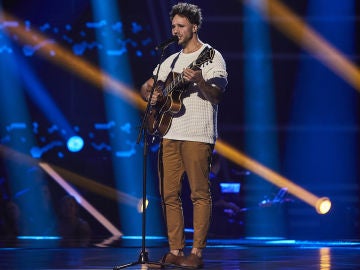 Antonio Soto nos deja boquiabiertos cantando ‘Just the two of us’ en las Audiciones a ciegas de ‘La Voz’