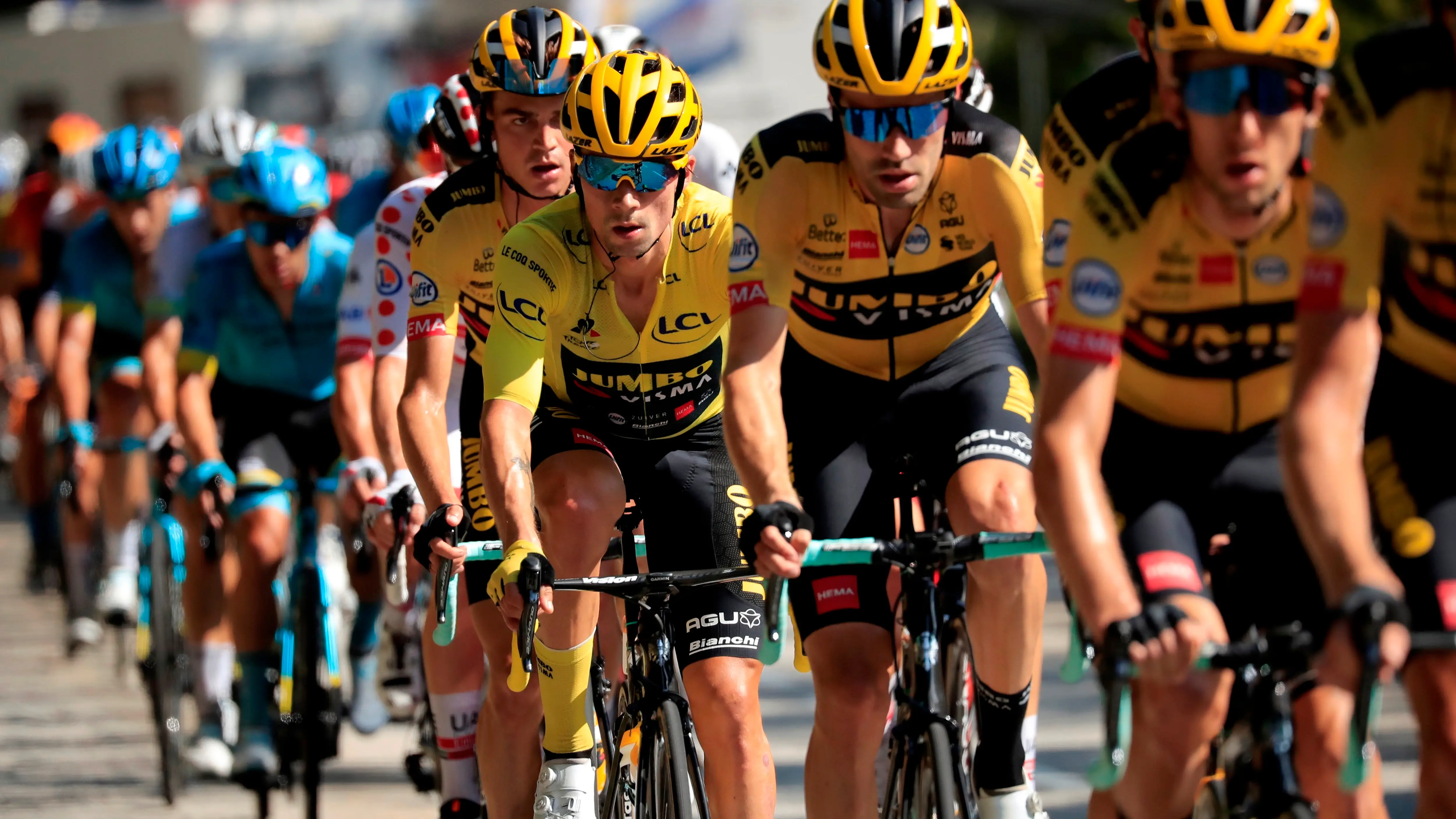 Los corredores del Jumbo-Visna lideran la carrera Los corredores del Jumbo-Visna lideran la carrera