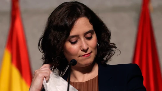 Isabel Díaz Ayuso comparece ante los medios para anunciar las restricciones Isabel Díaz Ayuso comparece ante los medios para anunciar las restricciones