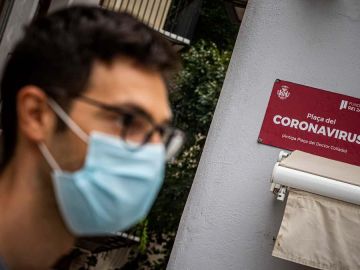 Valencia dedica temporalmente una plaza al Coronavirus