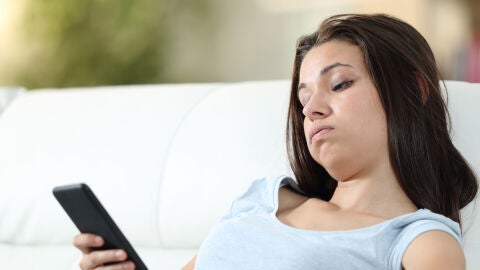 Mujer aburrida