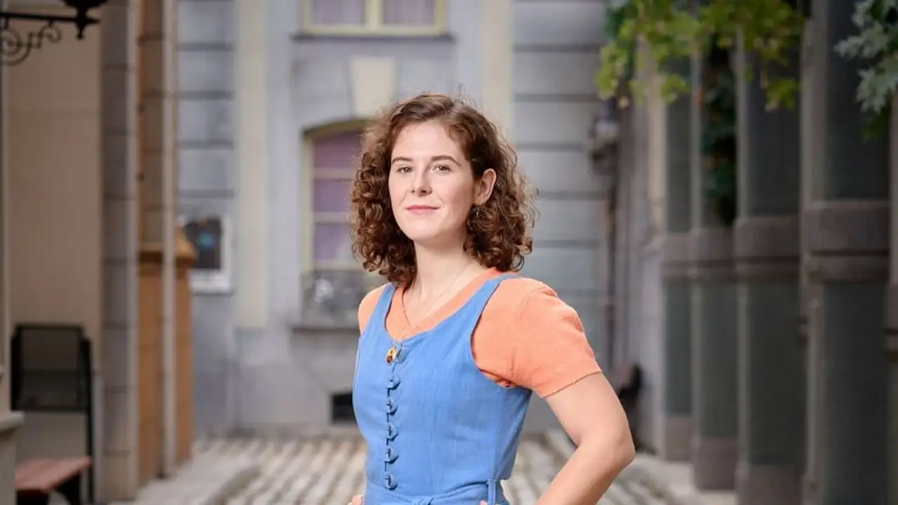 Clara de Ramon es Virginia Cifuentes