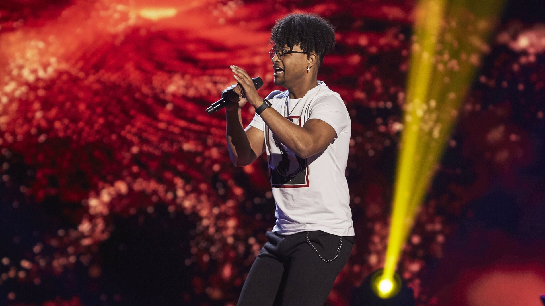 Melo nos contagia con su ritmo cantando 'La carretera' en las Audiciones a ciegas de 'La Voz'