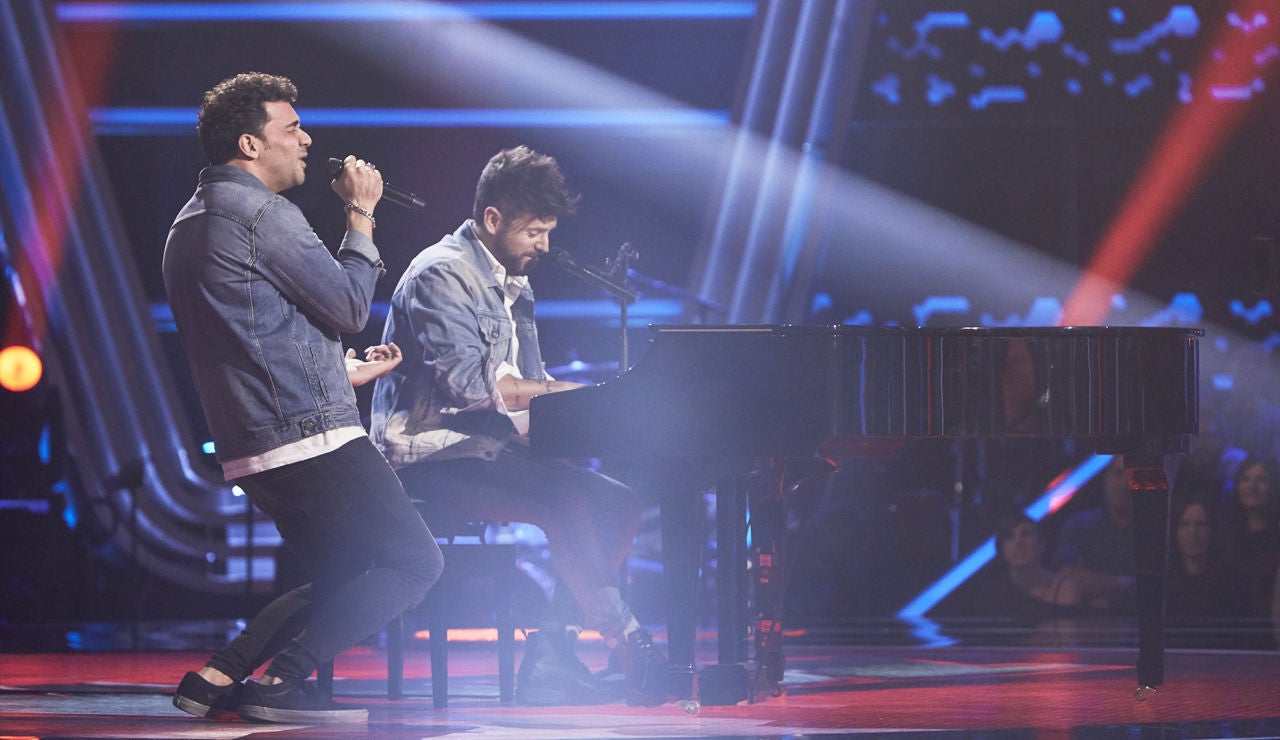 Pablo L&oacute;pez y Manuel Cabello cantan &lsquo;Y sin embargo&rsquo; en las Audiciones a ciegas de &lsquo;La Voz&rsquo;
