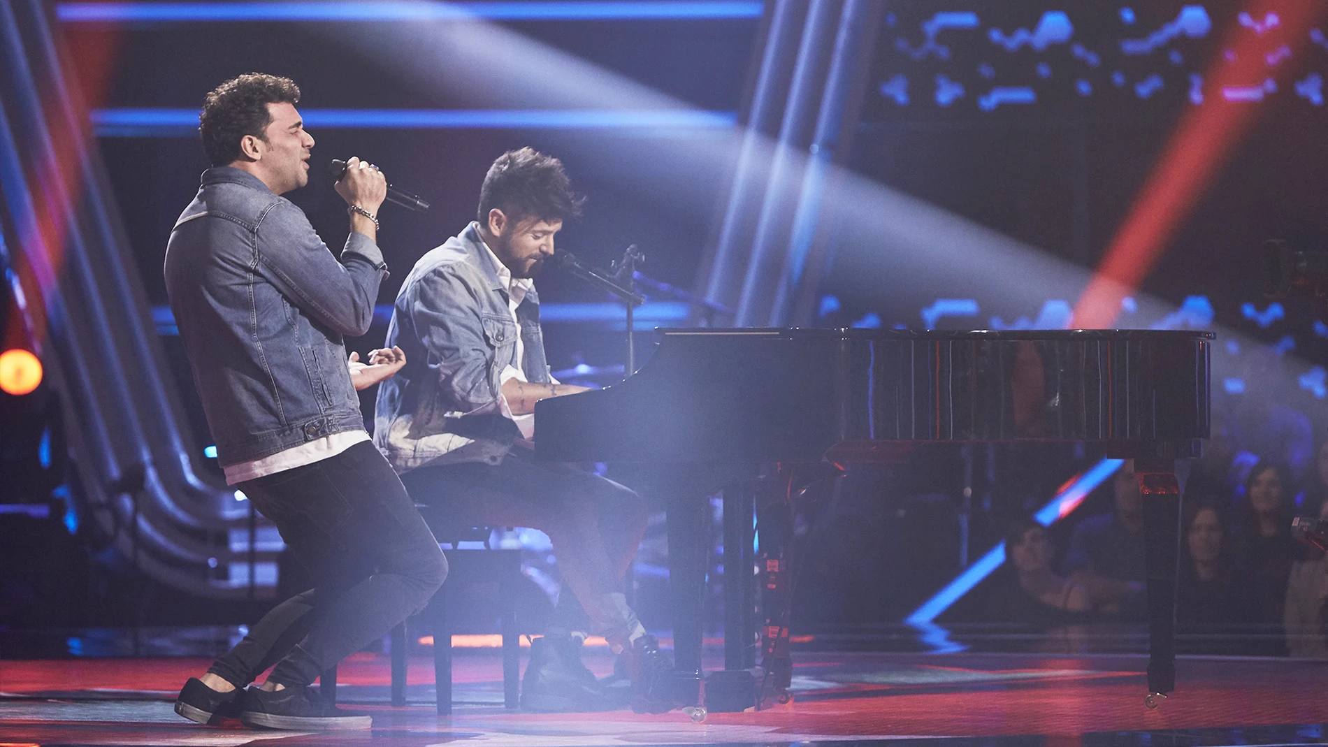 Pablo López y Manuel Cabello cantan ‘Y sin embargo’ en las Audiciones a ciegas de ‘La Voz’