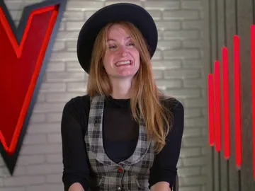 Noemie Delavennat: “Me encanta cantar haciendo una coreografía” Noemie Delavennat: “Me encanta cantar haciendo una coreografía”
