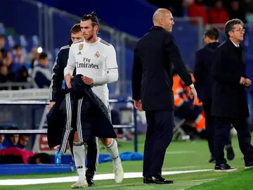 Bale y Zidane, durante un partido Bale y Zidane, durante un partido