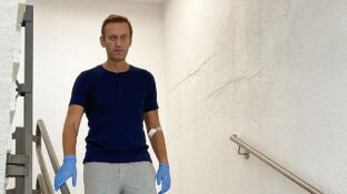 Navalni, en el hospital en el que lleva a cabo su recuperaci&oacute;n