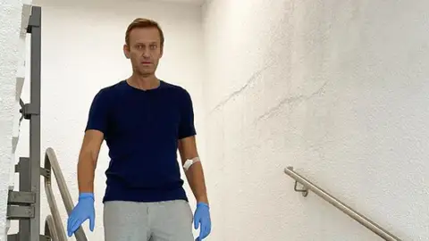 Navalni, en el hospital en el que lleva a cabo su recuperación Navalni, en el hospital en el que lleva a cabo su recuperación
