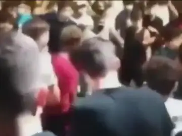 Pelea multitudinaria de jóvenes en Canarias tras citarse por Internet Pelea multitudinaria de jóvenes en Canarias tras citarse por Internet