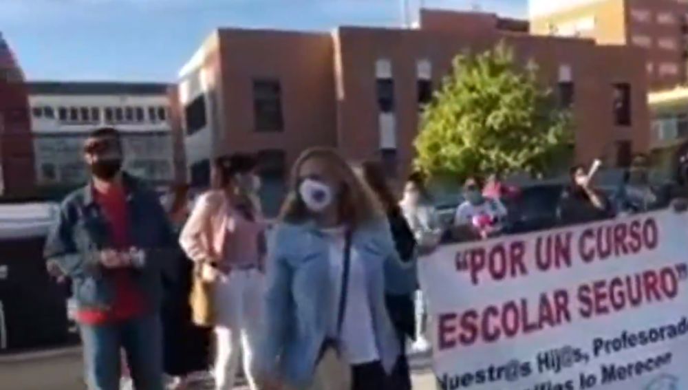 Protesta en un instituto de Huelva