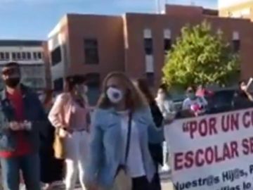 Protesta en un instituto de Huelva