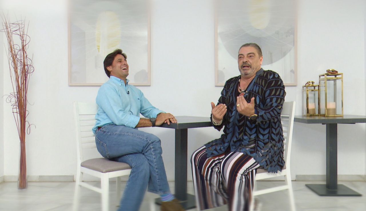 Entrevista a Antonio Canales Entrevista a Antonio Canales